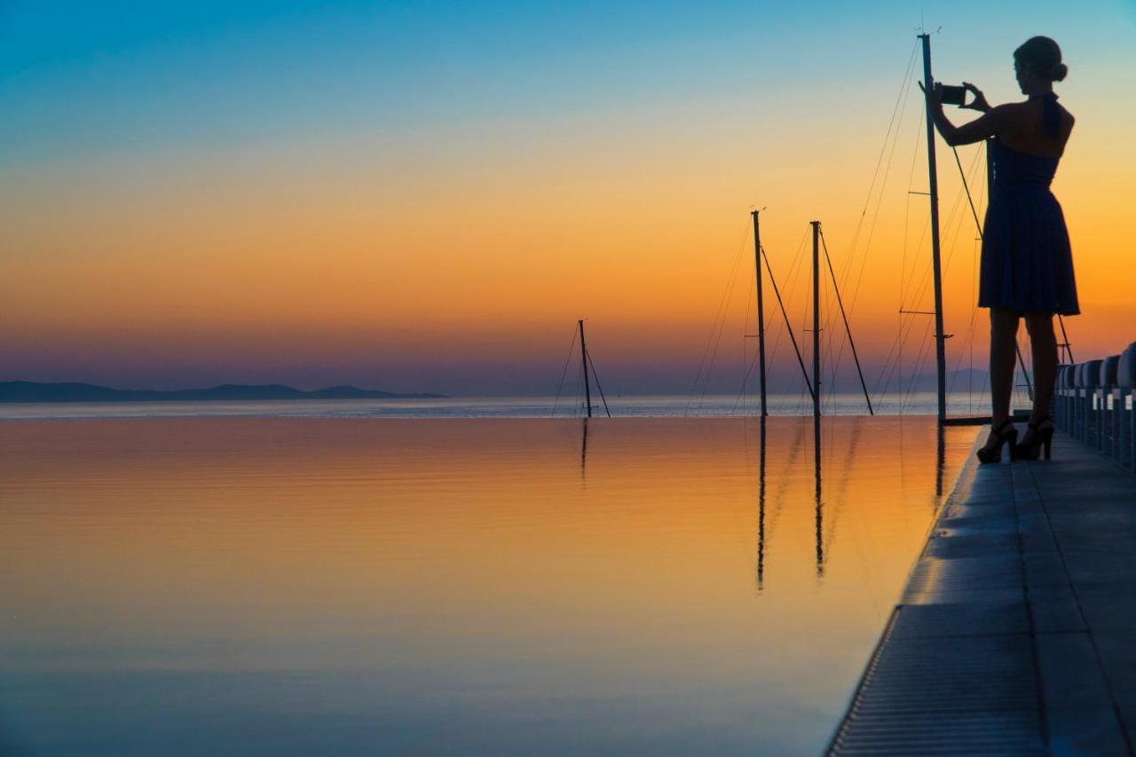 Mykonos Riviera Hotel & Spa, A Member Of Small Luxury Hotels Of The World Tourlos Exterior foto